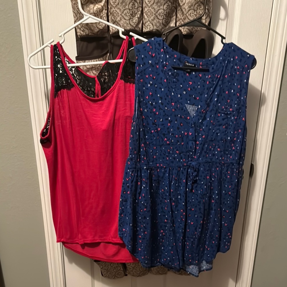 Blue and Red Women's Tops Set
